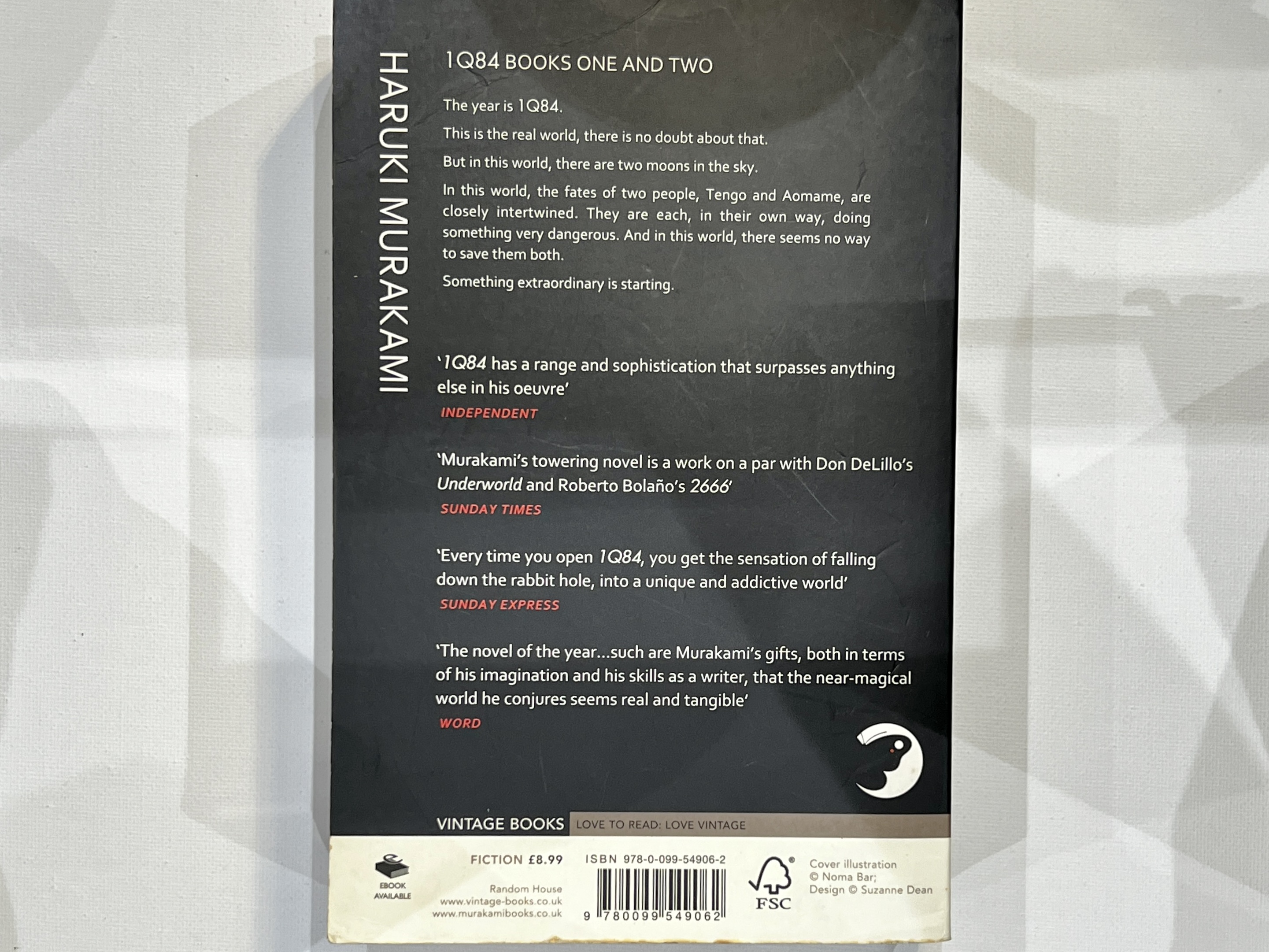 1Q84 back cover